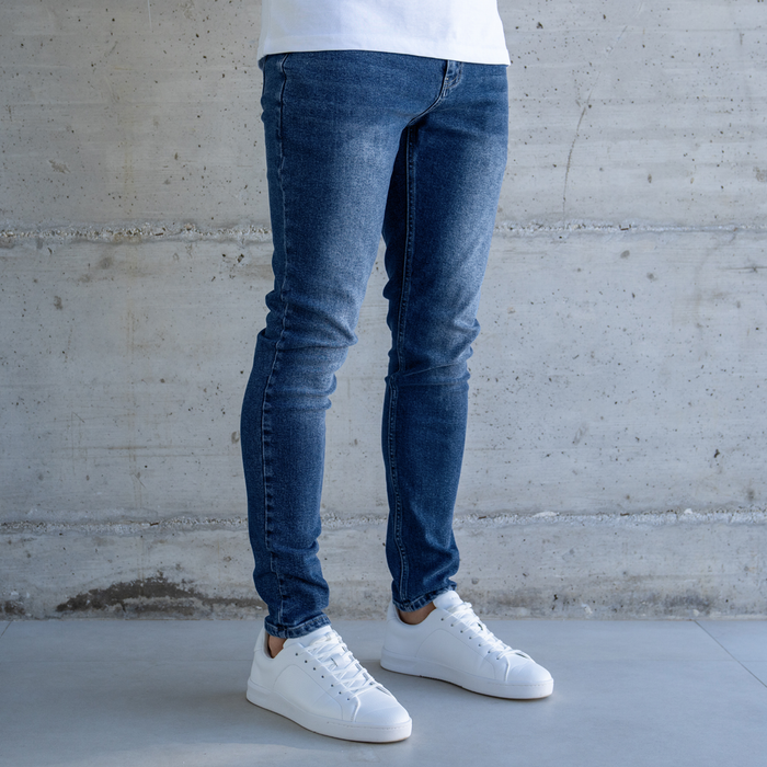 Serrano Slim Fit Jeans - Mid Blue